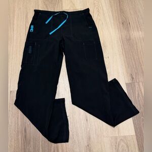 Carhartt Women’s Black Scrubs with Blue Details Size Regular Medium